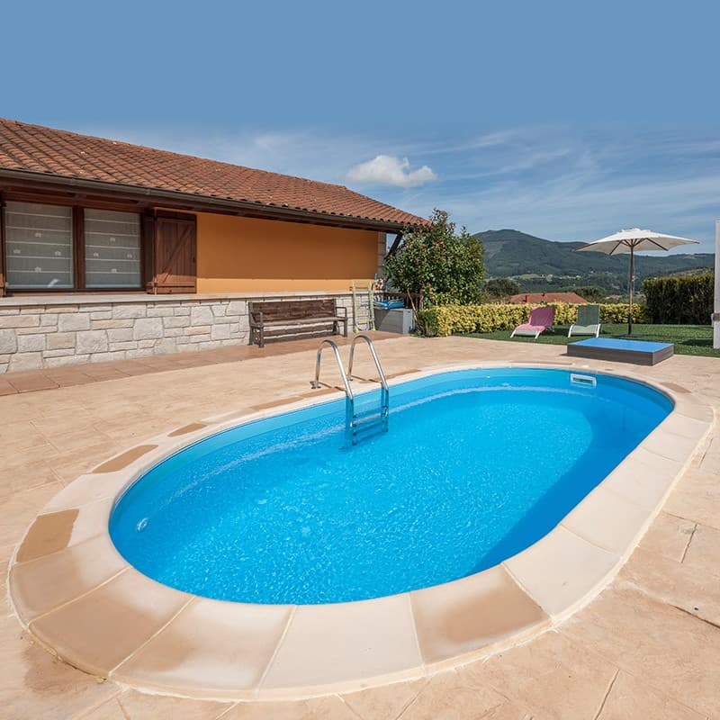 Piscina Madagascar Ovalada Gre