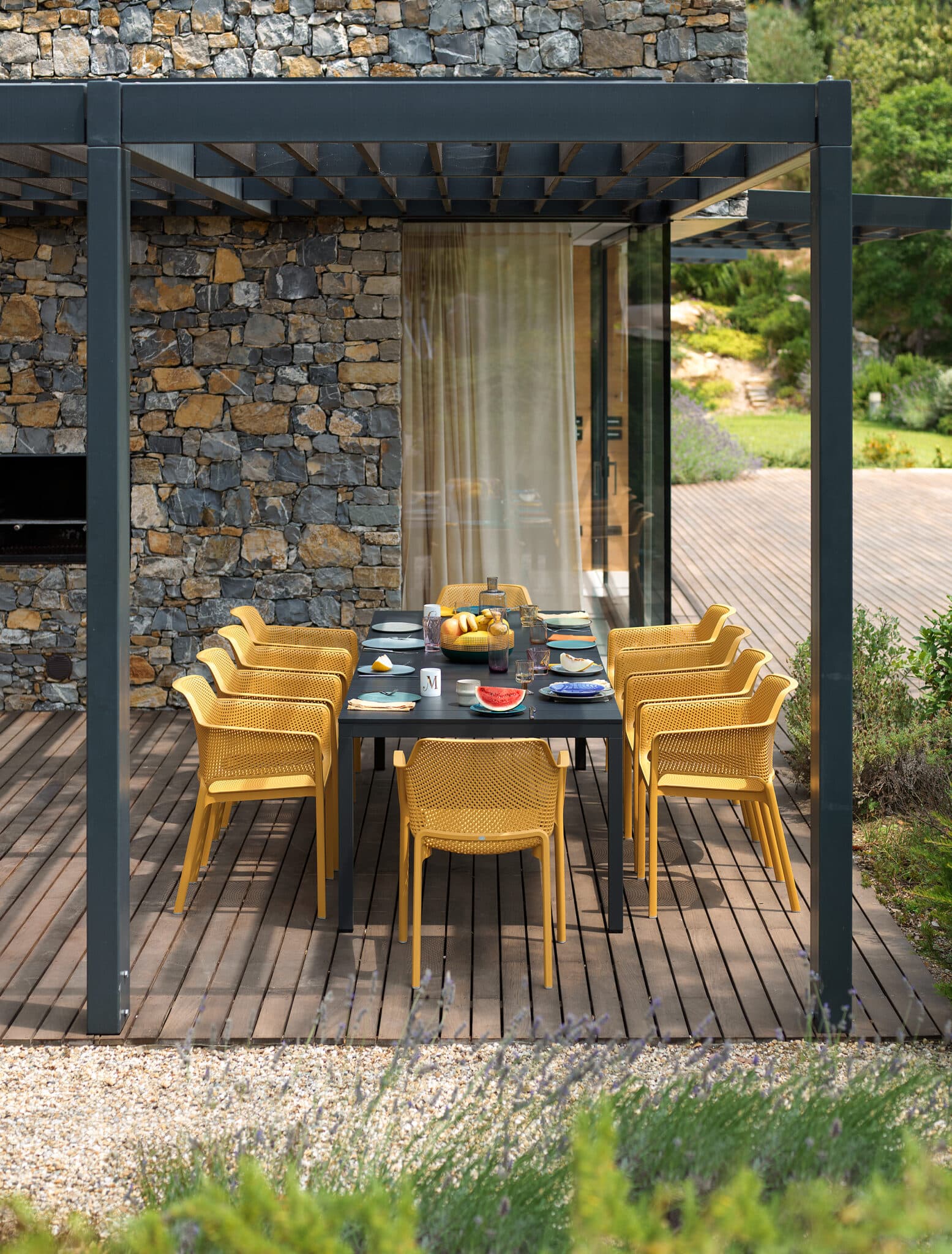 Rio 210 Extending Dining Table + Net Armchairs Set Nardi