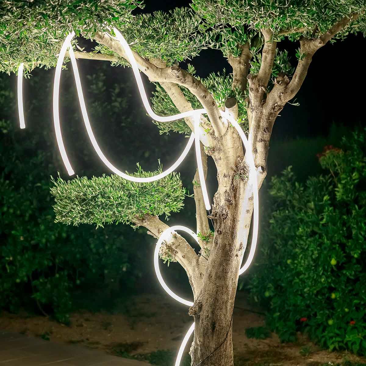 Iluminación con Cable