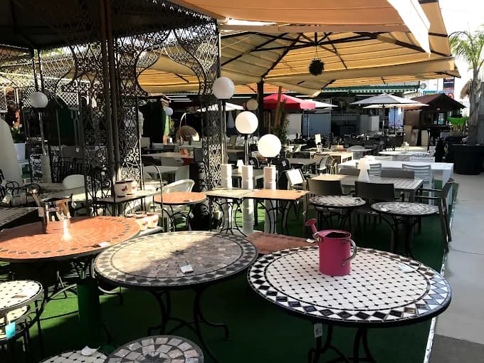 Jardín de Nerja showroom 2