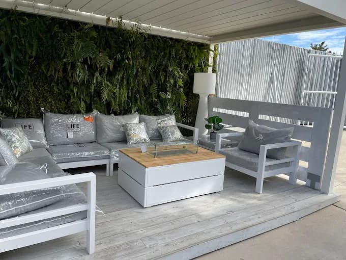 Jardín de Nerja showroom 3