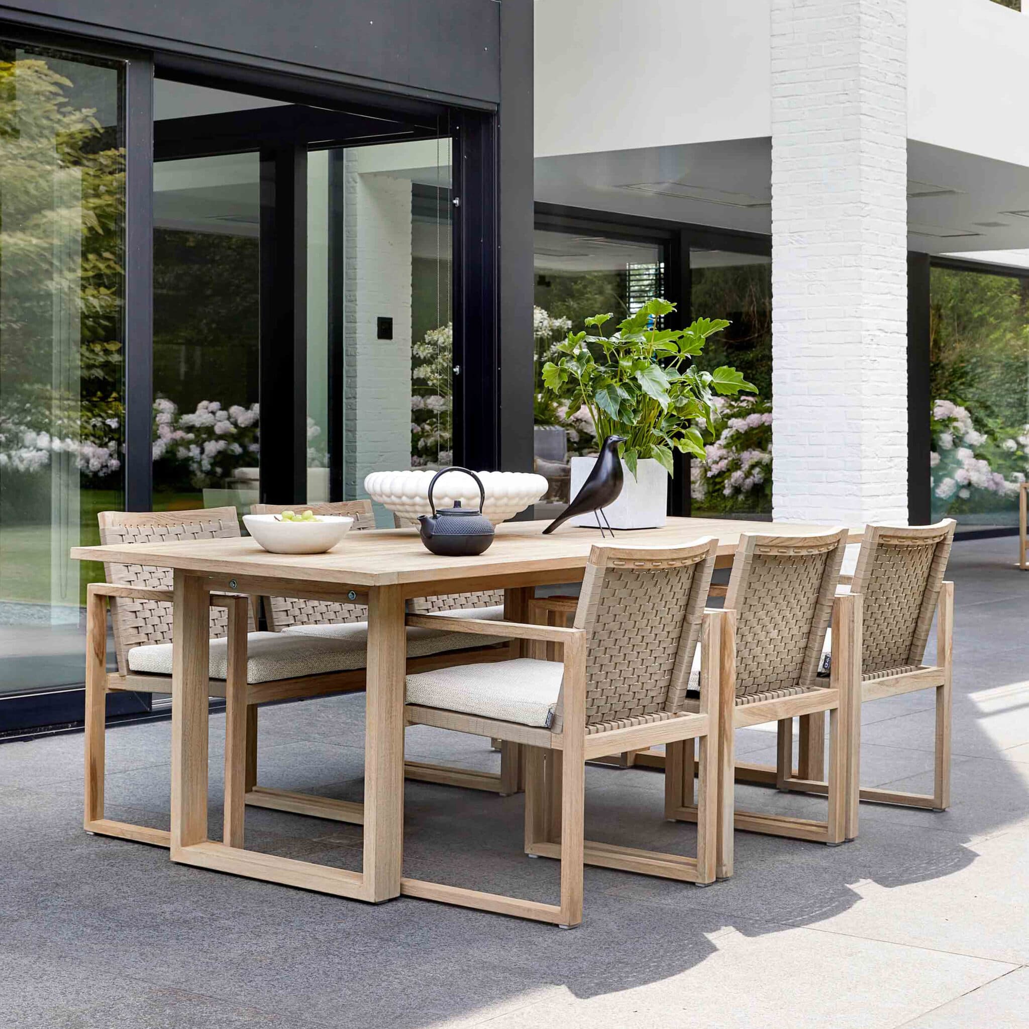 Applebee Antigua Dining Set